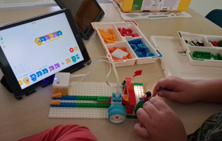 grosses Bild über die ganze Breite